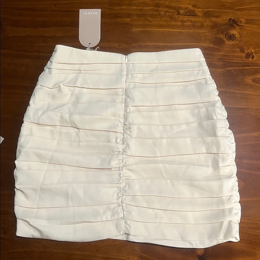 Meshki White Strapless Two-Piece Ruched Dress Set - Picture 3 of 7